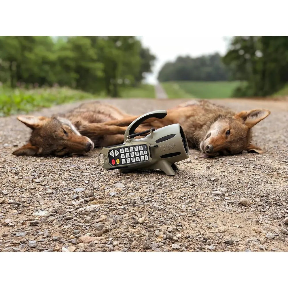 Predator Caller Remote 300 Yard Range for Coyotes and Foxes