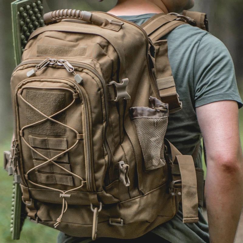 LQARMY Outdoor Tactical Backpack For Hiking And Camping Rucksack